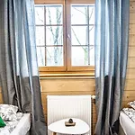 Apartment Leluja *