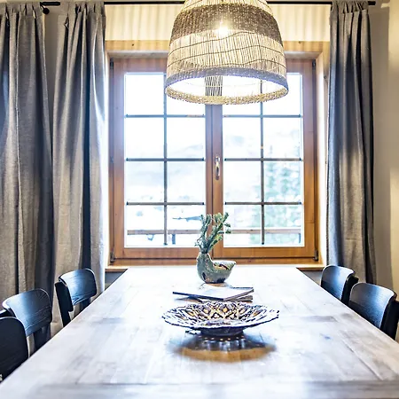 Leluja Ζακοπάνε